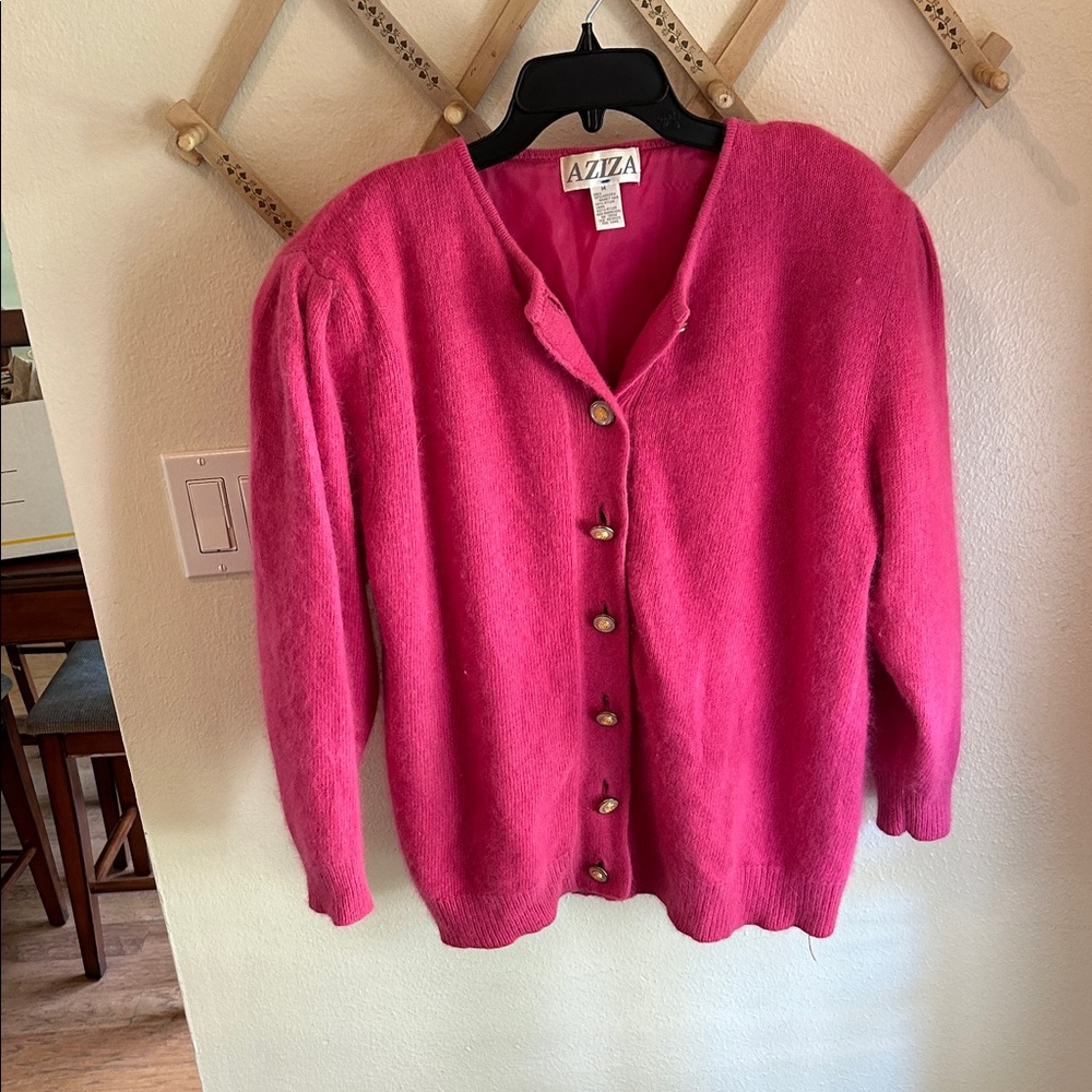 Cozy Vintage Angora Fuchsia Fuzzy Women's Sweater